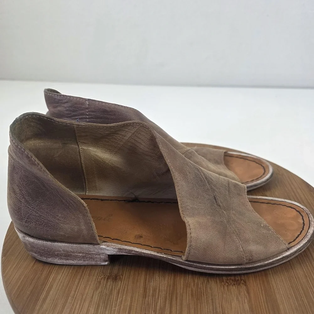 Free People Sandals Womens Size 9 Brown Leather Slip On Open Toe Low Block Heel
